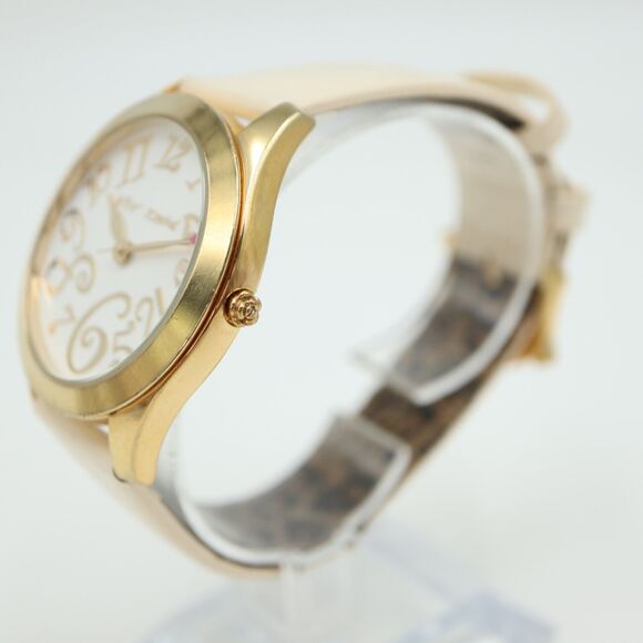 Betsey Johnson Women's Watch 39mm White Dial White Leather Strap w New Battery - Picture 9 of 16